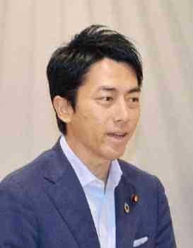 小泉進次郎氏育休「NZなら当たり前」　アーダン首相と意見交換