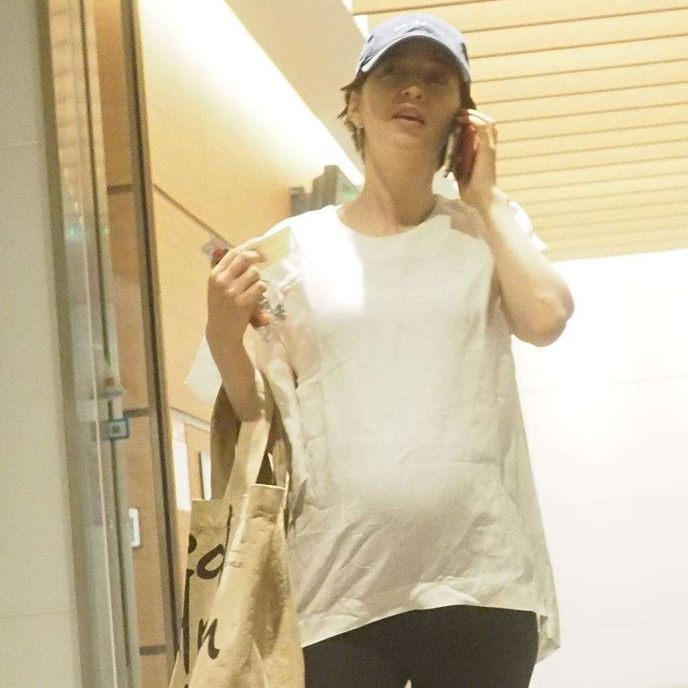 滝クリが官房長官化！進次郎氏に携帯変更指令、会見のレクも（女性自身） - Yahoo!ニュース