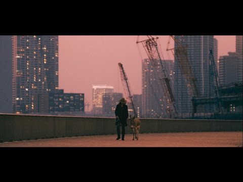 斉藤和義 - 攻めていこーぜ！ [MUSIC VIDEO Short] - YouTube