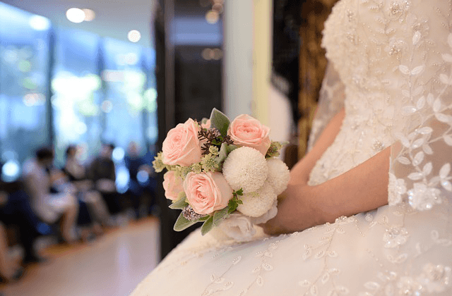 増える国際結婚…日本人女性が選ぶ国は？ | エンタメウィーク