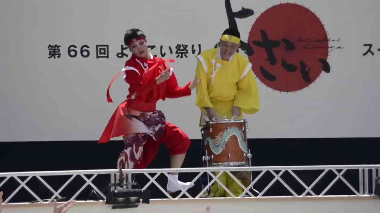 【高知新聞】ダンサー菅原小春さん　2019よさこい祭りに参戦！ - YouTube