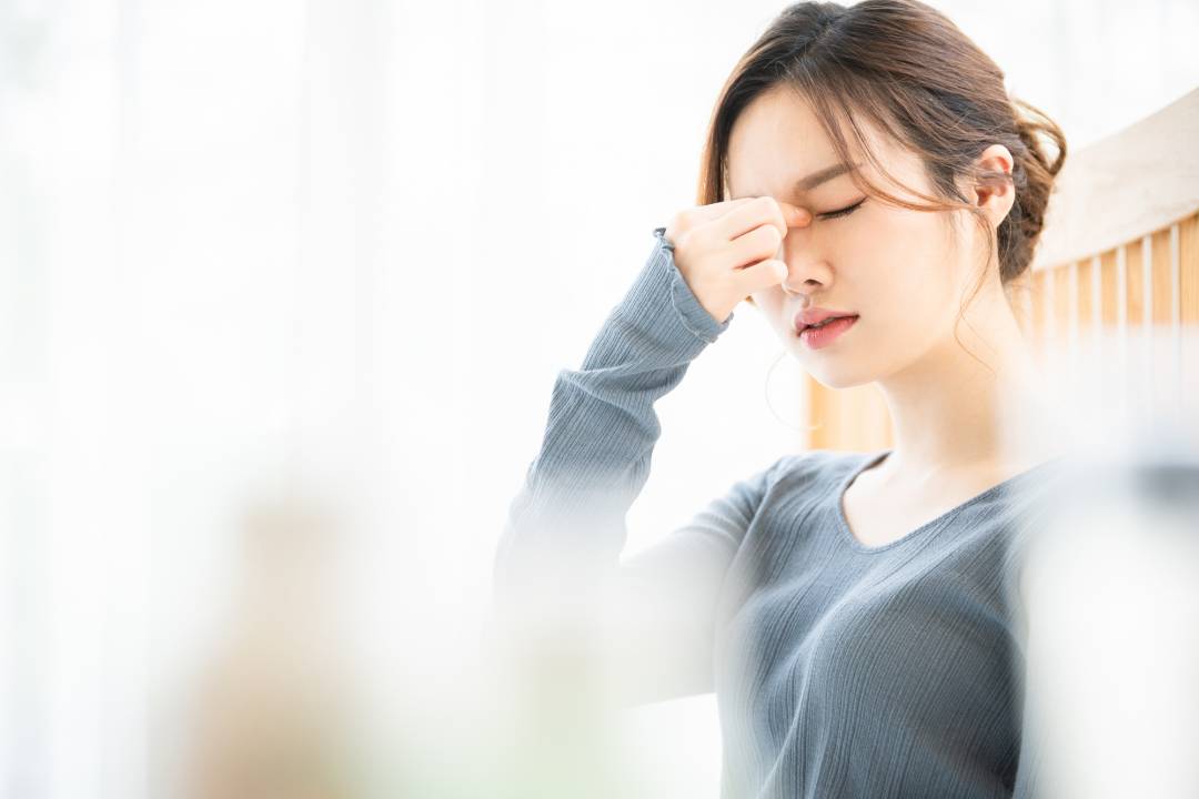 台風で体調不良に…じつは深刻な「天気痛」を防ぐには？ | ESSEonline（エッセ オンライン）