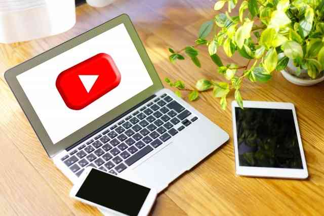 YouTuberの月収、半数以上が「1～5万円」　約9割が“副業YouTuber”