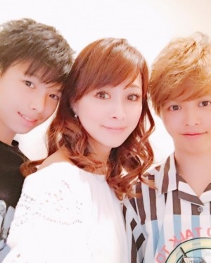 渡辺美奈代、「こんな姑は嫌！」息子たちの幼少時代の食器を公開し非難轟々