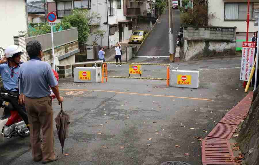 長崎・青山町の団地内私道　所有者が一部封鎖　住民は法的措置検討へ