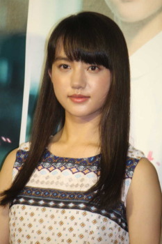 広瀬すずを上回る高評価  「こんな10代は久しぶり」と清原果耶に称賛が集まる理由