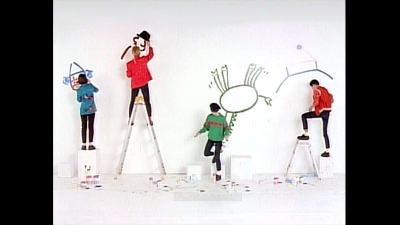 ジッタリン・ジン / プレゼント ( Jitterin’ Jinn / Present )【MV】 - YouTube