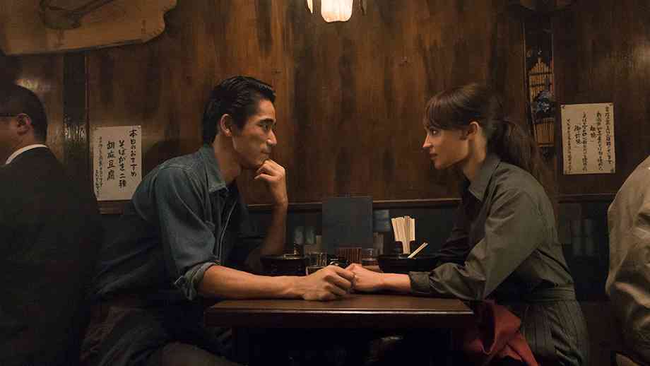 【アースクエイクバード】｜ 第32回東京国際映画祭
