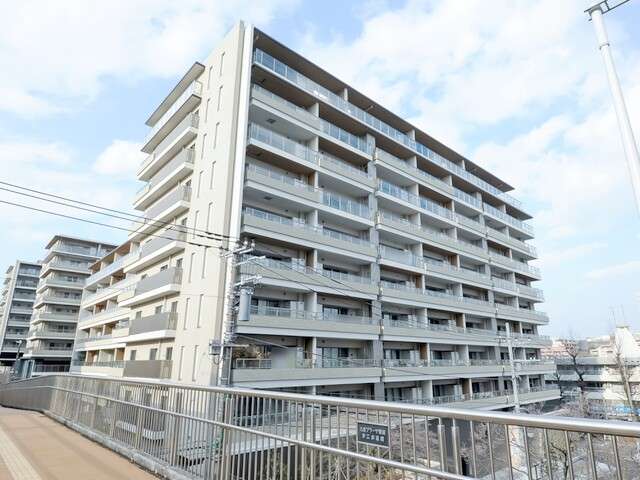 【東急リバブル】ドレッセＷＩＳＥたまプラーザＣＯＵＲＴ　Ａ