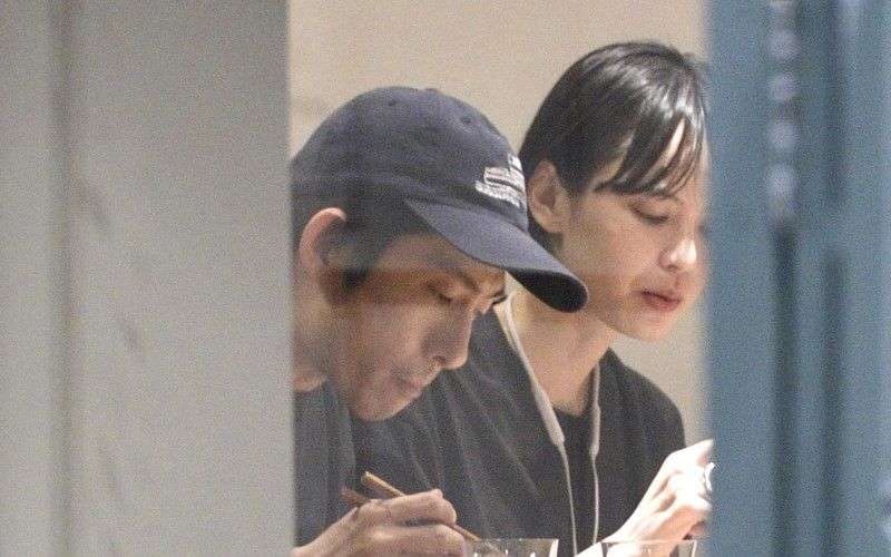 V6三宅健　新恋人は女性憧れの美肌モデル　奇跡の40歳がハマった《インベーダーゲーム愛》 | 文春オンライン