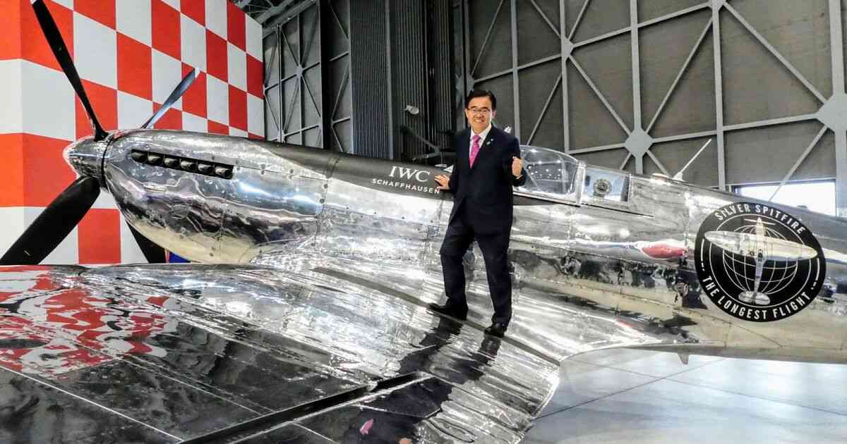 「大村知事がシルバースピットファイアを足蹴にした！イギリスに怒られる！」→「そこから乗るんだが？」「スタッフが促したんだが？」の突っ込み - Togetter