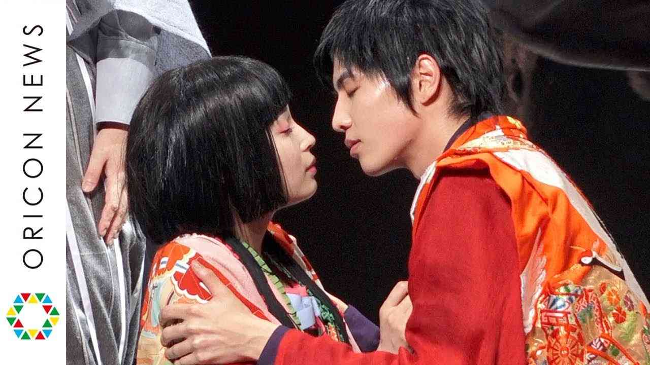 広瀬すず、舞台初挑戦で志尊淳とラブシーン！体当たり演技で新境地　松たか子らと“ロミジュリ”熱演　『NODA・MAP 第23回公演「Q」:A Night At The Kabuki』公開ゲネプロ - YouTube