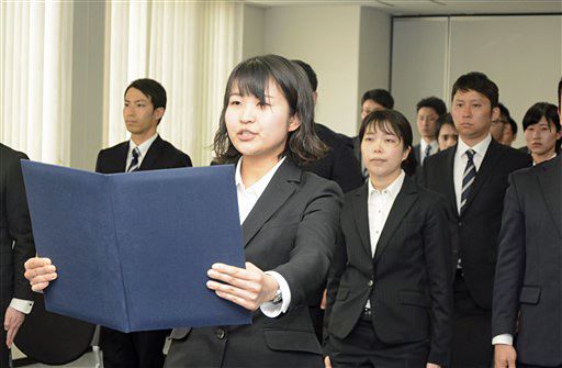 警察官志願者の減少歯止めへ全力 