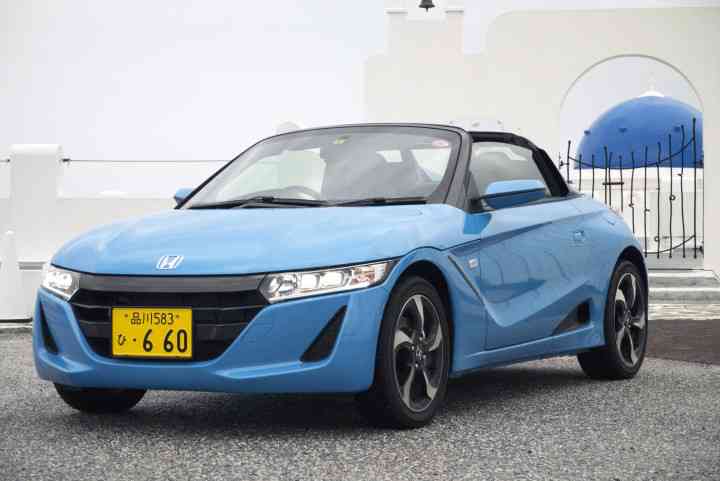 トヨタ「ヴィッツ」が「ヤリス」に改名! 新型の進化したポイントを動画でチェック!