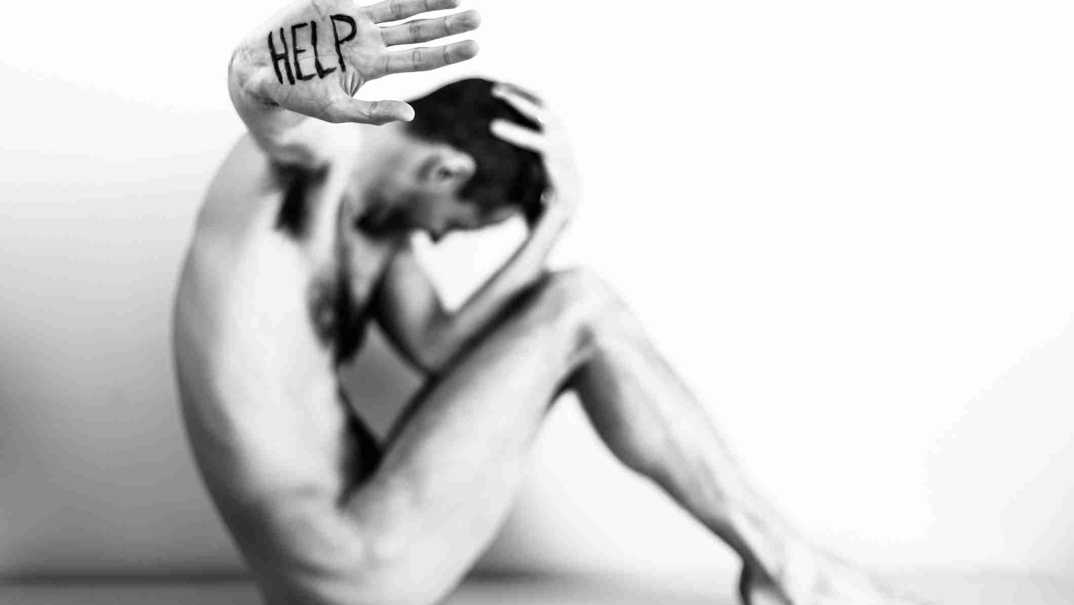 なぜ男は女を憎むのか？「非モテ」が凶悪犯罪に走る原因を米紙が究明 | ヨガ教室で女性だけを標的にした銃乱射事件が発生 | クーリエ・ジャポン
