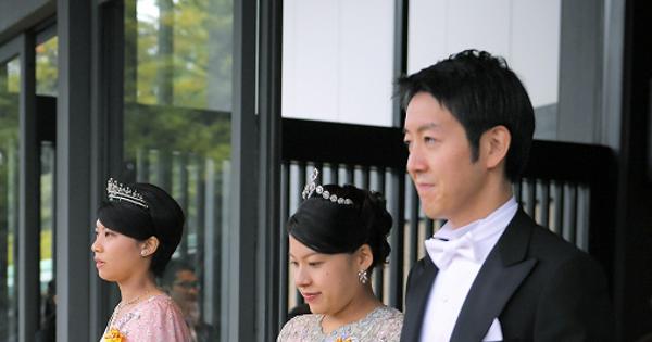 即位の礼　「即位礼正殿の儀」に参列した人たち［写真特集23/35］- 毎日新聞