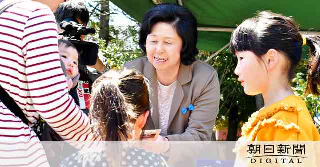 新潟）曽我ひとみさんが拉致被害者救出の署名呼びかけ：朝日新聞デジタル