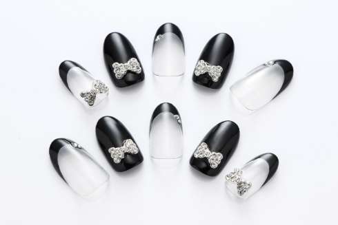 乳がん啓発 ピンクリボンキャンペーン でネイルアートをプロデュース ダレノガレ明美 おのののか Lilicoら12人が参加 ガールズちゃんねる Girls Channel