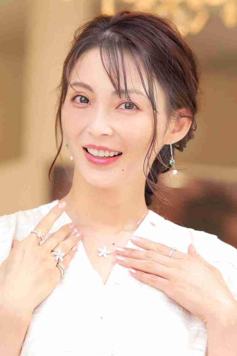 押切もえ、初プロデュースのジュエリーを披露。「ずっと憧れだった」