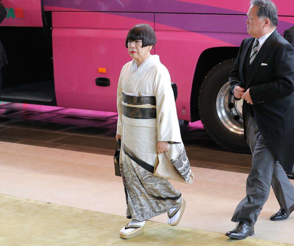 即位の礼に参加されている来賓のファッションを見たい!