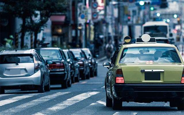 消防士がタクシー料金踏み倒し運転手に暴行「酒を飲んでいて覚えていない」