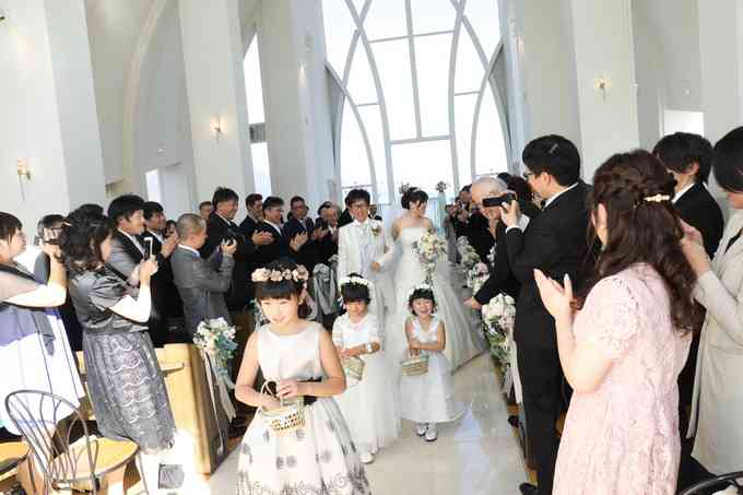 「少女向けウェディングドレス」は児童婚を連想？ オーストラリアのスーパーが販売停止して物議