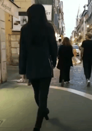 Koki,ミラノコレクションデビュー　美脚際立つ堂々ランウェイ