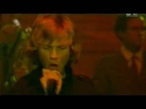 Beck live - Tropicalia - YouTube