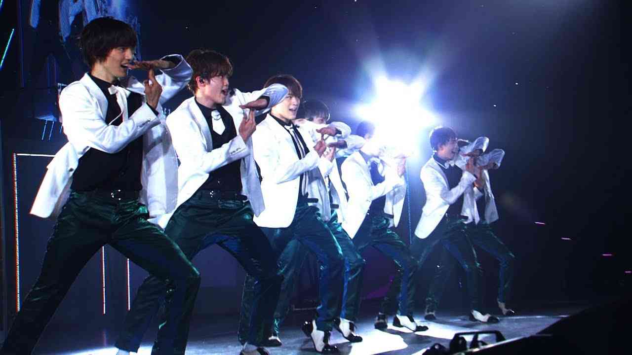 Travis Japan「夢のHollywood（アンコール）」（「ジャニーズJr.祭り2018」単独LIVE in 横浜アリーナ） - YouTube