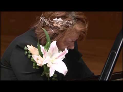 フジ子・ヘミング～エチュード 「木枯らし」 - YouTube