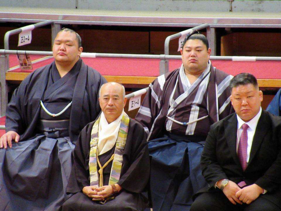 力士にＳＮＳ禁止令　阿炎ガムテグルグル巻き動画炎上で協会が異例通達/スポーツ/デイリースポーツ online