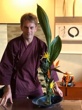 「島国なのはわかるけど」フランス人タレント、日本人の“人種差別”に言及も賛否 「自分が差別」の声も - リアルライブ