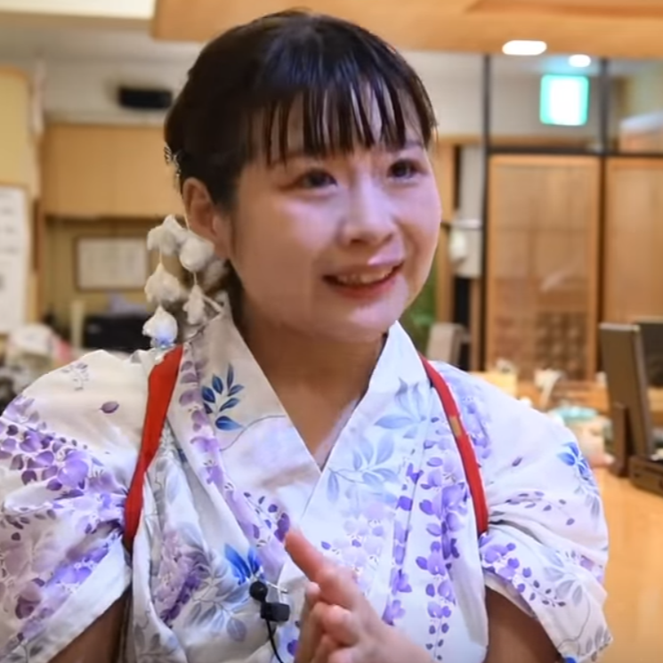 「衛生観念がない」男社会で奮闘する女性寿司職人が炎上 | YouTubeニュース | ユーチュラ