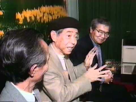藤子・F・不二雄先生死去時のニュース映像その1 - YouTube