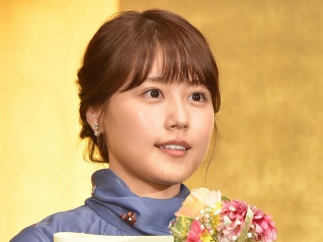 有村架純、かわいいメガネ姿 「需要ない」と謙遜も…「いいね！」10万件超（クランクイン！） - Yahoo!ニュース