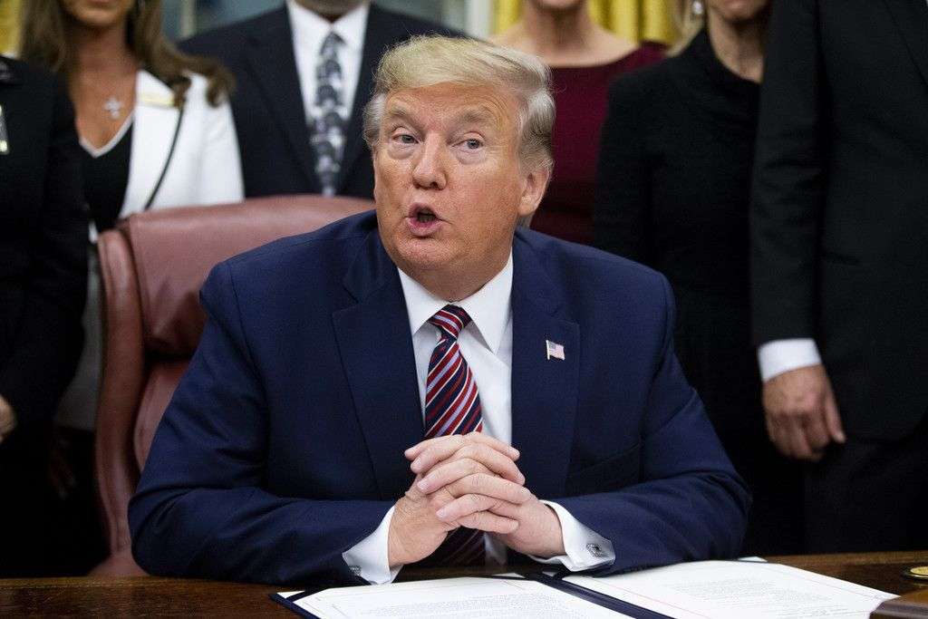 米で香港人権法が成立　中国との貿易交渉、影響必至―トランプ大統領が署名