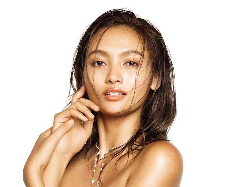 「NGのないモデルになりたい」10頭身モデル香川沙耶のプロ意識（コスモポリタン） - Yahoo!ニュース