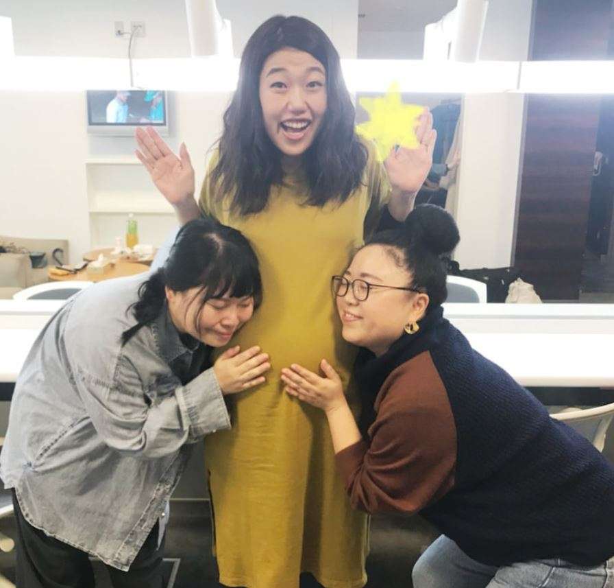 ニッチェ・江上敬子、妊娠中の横澤夏子との写真を公開「お腹大きくなってた」
