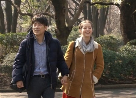 トラウデン直美の「コメント力」が話題に、「祝賀御列の儀」NHK特別番組生出演で