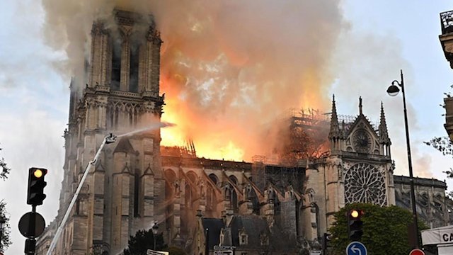 火災にあったノートルダム大聖堂、修復に中国専門家が参加　仏政府も容認