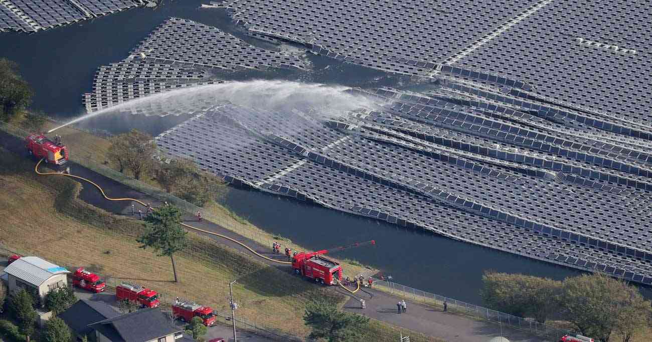 日本最大の「水上」太陽光発電で火災、台風で露呈した“救世主”の問題点 | Close-Up Enterprise | ダイヤモンド・オンライン