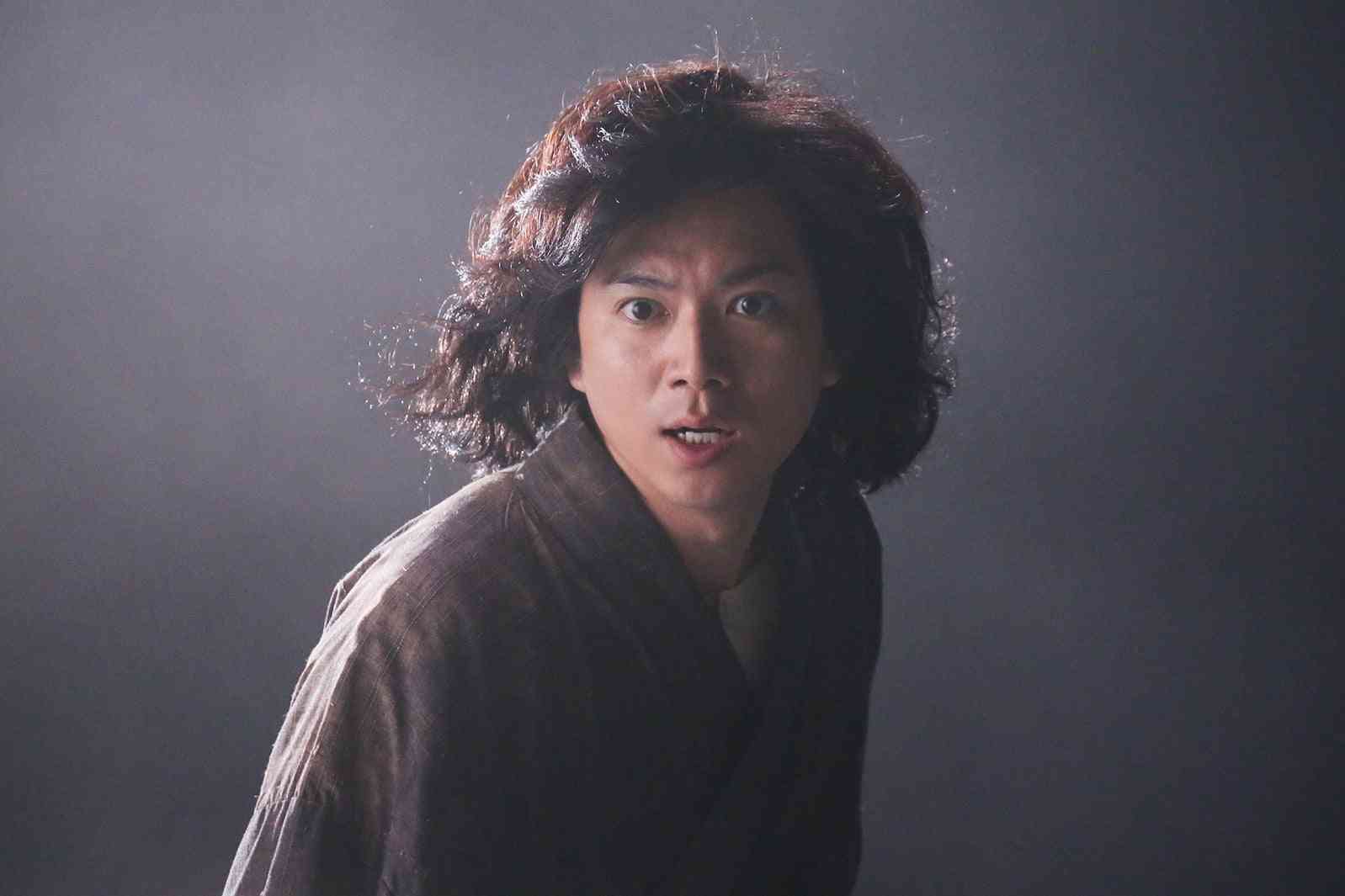 NEWS加藤シゲアキ「悪魔の手毬唄」で再び“金田一耕助”に