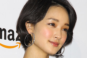 「剛力彩芽」と「前澤友作社長」が破局　関係者には既に報告 | デイリー新潮
