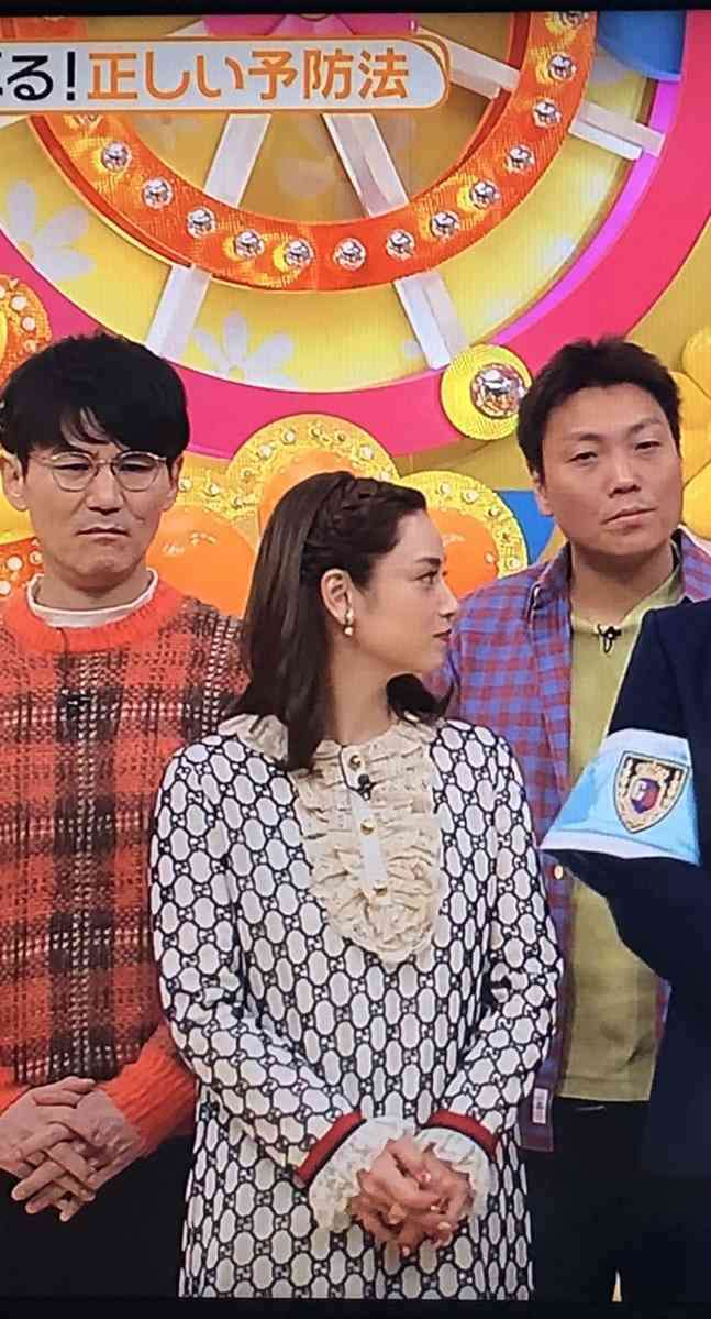 平愛梨、“謎”のハロウィーン仮装＆美脚SHOTにファン困惑!?「可愛い、、けど誰？」