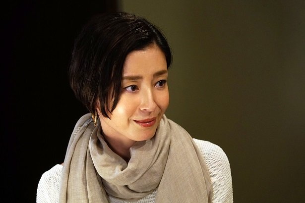 宮沢りえ、「きのう何食べた？SP」でシロさん憧れの女優・三谷まみに！まみの登場にケンジは焼きもち…