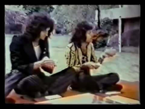 Queen in Japan 1975 - YouTube