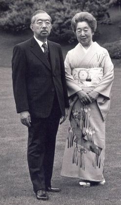 上皇后さま、血混じる嘔吐も　ストレス原因か、経過観察　宮内庁