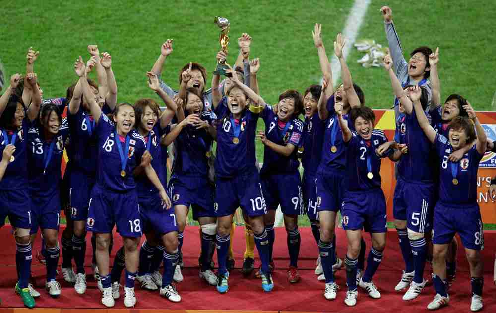 最初の聖火ランナーはなでしこW杯Vメンバー　澤穂希さんら代表21選手に要請