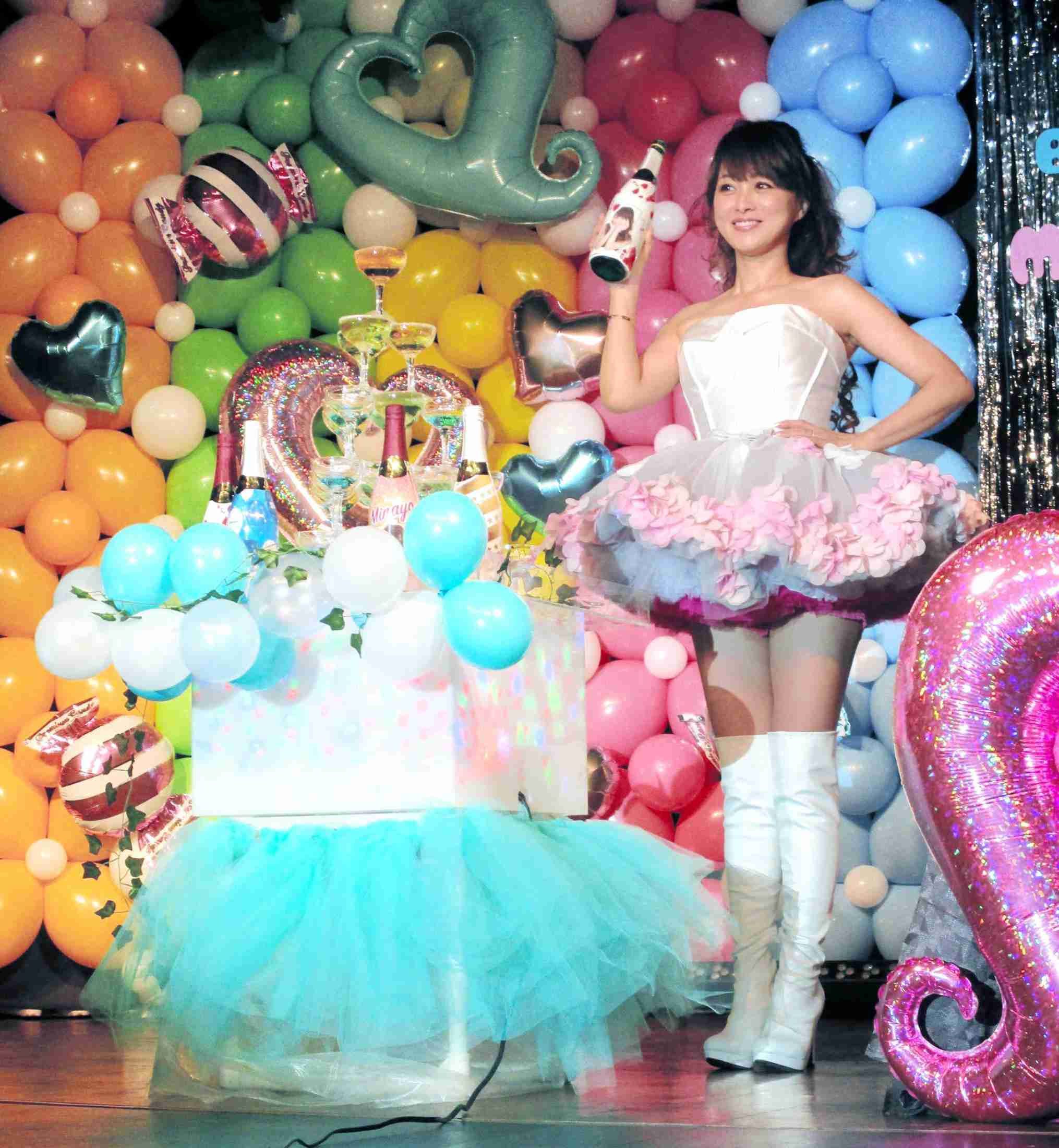渡辺美奈代、息子とラブホ宿泊疑惑でドン引きの声「期末テスト中に…」