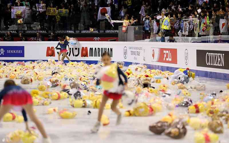 羽生プーさんシャワー禁止　預かり所の段ボール満杯
